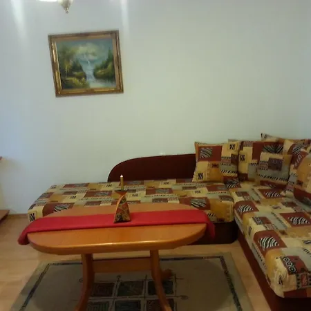 Flora Apartment Burgas